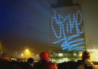 1 graffiti research labs projection bomb1 200x140 Graffiti, street art & geek art ! Terrible !